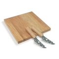 Sagaform - Oval Oak - zestaw do serów: deska do krojenia i dwa noże - wymiary: 25 x 25 cm