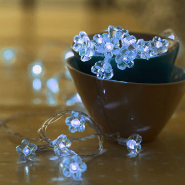Sirius - Annie - lampki dekoracyjne - kwiatuszki LED - 50 energooszczędnych światełek LED